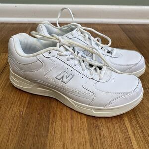New Balance 576 Sneakers Walking Shoes Womens 7.5 B White Lace Up Grandmacore